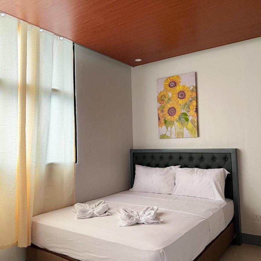 Icon Venue And Suites General Santos City ภายนอก รูปภาพ